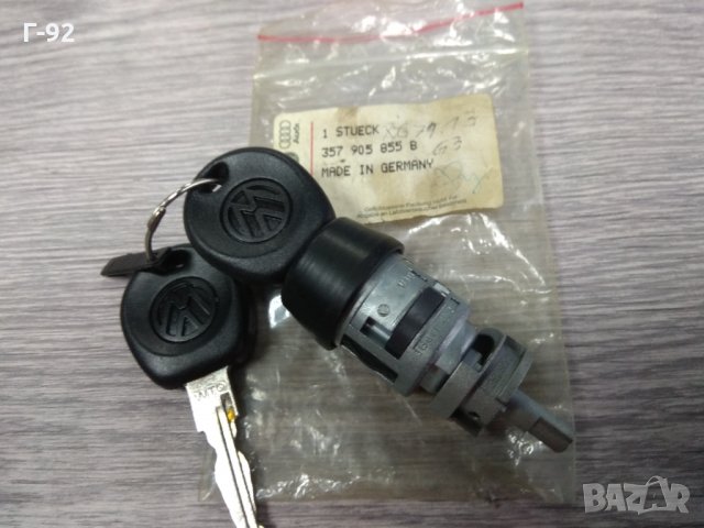 357905855B**NEU*Audi VW Заключващ патрон + контактен ключ 02.88-01.04, снимка 1 - Части - 31887023