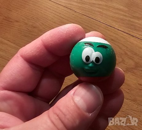 Автограф на Димитър Бербатов Бербо на малка  гумена топка от СП по футбол Русия 2018  , снимка 3 - Фен артикули - 44605440