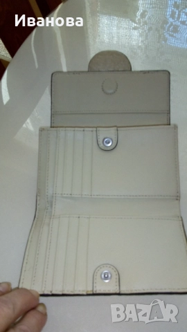 Дамски портфейл Libeskind Berlin, снимка 2 - Портфейли, портмонета - 52933840