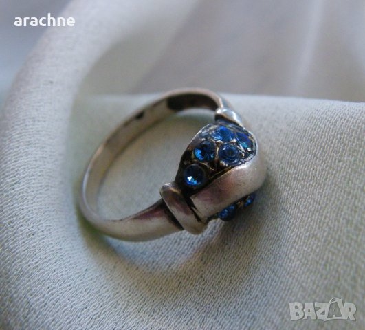 Стар западноевропейски сребърен пръстен с топази, снимка 1 - Пръстени - 44144185