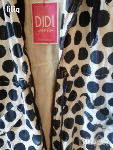 Диди страхотен нов тренч , снимка 2 - Детски якета и елеци - 38131430