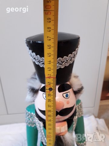 Голяма дървена фигура на хусар лешникотрошач, снимка 6 - Статуетки - 31326499