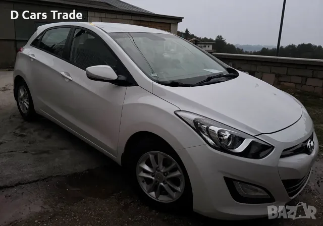 Hyundai I30 1.6 GDI 135кс серв.история Euro 5, снимка 3 - Автомобили и джипове - 56251414