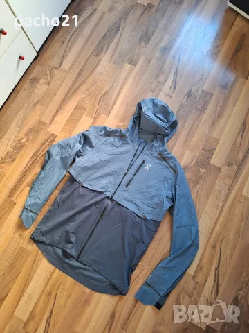 On Running Weather Jacket, снимка 4 - Спортни дрехи, екипи - 56073537