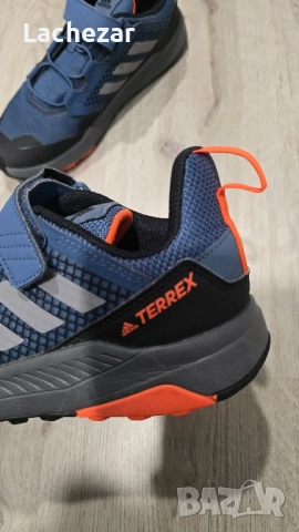 Туристически обувки Adidas Terrex 38 номер , снимка 3 - Маратонки - 52339136