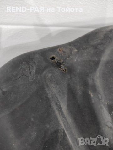 Лява кора под мотор Corolla Verso 2001-2003 1CD 51442-12190, снимка 3 - Части - 44213653