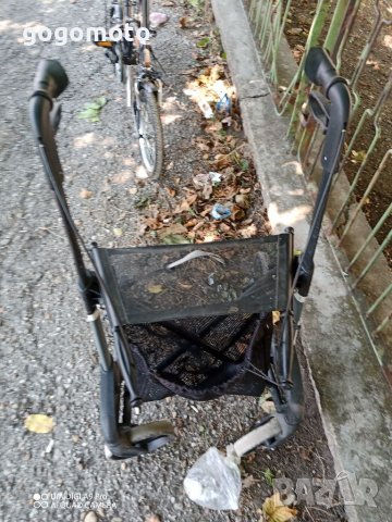 Алуминиева олекотена проходилка, ролатор , снимка 10 - Ролатори - 37622383