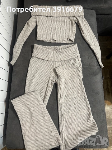 Сив панталон с широк крачол и ниска талия + горнище без презрамки 