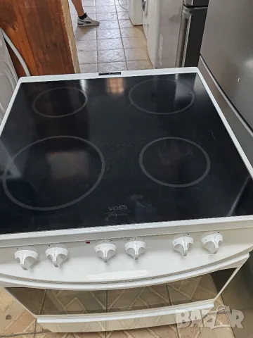 Свободно стояща печка с керамичен плот Voss Electrolux с 2 години гаранция! , снимка 2 - Печки, фурни - 55795338