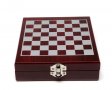 Подаръчен комплект с шах и аксесоари за вино, снимка 3