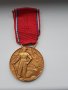 Френски сребърен позлатен медал