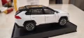 Toyota RAV4 1:32 с отваряеми врати, капак, светещи фарове и стопове, снимка 3