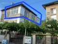 Продавам етаж от къща с гараж, снимка 1