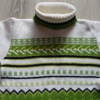 Пуловер с висока яка ХС-С, снимка 1 - Блузи с дълъг ръкав и пуловери - 38871066
