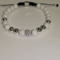 Дамска луксозна сребърна гривна с бели камъни, 925 мънисто с цирконий и лого, снимка 7 - Гривни - 32115121