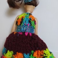 Разкошна плетена рокля за барби + подарък кукла, снимка 7 - Кукли - 34103014