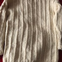 Вълнен пуловер hand made, снимка 3 - Блузи с дълъг ръкав и пуловери - 35598790