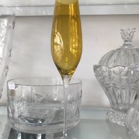 Красиви чаши за шампанско в различни цветове, снимка 5 - Чаши - 44185136
