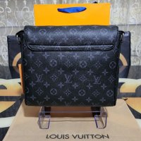 Мъжки чанти Louis Vuitton , снимка 2 - Чанти - 38830035