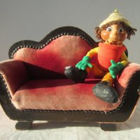 диван седалка за кукли играчка антика мека мебел, снимка 1 - Колекции - 28940585