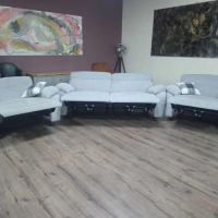 Сив комплект от плат диван тройка с два фотьойла с релакс механизъм, снимка 2 - Дивани и мека мебел - 44701681