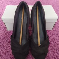 Дамски обувки , снимка 1 - Дамски ежедневни обувки - 36913641
