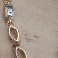 Златен синджир, снимка 2 - Колиета, медальони, синджири - 37141411