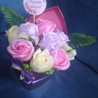 Сърце с девет ароматни сапунени рози, снимка 2 - Подаръци за жени - 37911601