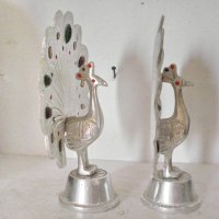 Стари пауни от цветен метал - 2 бр, снимка 7 - Антикварни и старинни предмети - 29259486