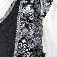 Дамска БЛУЗА  , снимка 5 - Блузи с дълъг ръкав и пуловери - 30387545