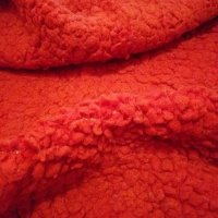 Китеник червен 100% вълна, снимка 1 - Покривки за легло - 35201701
