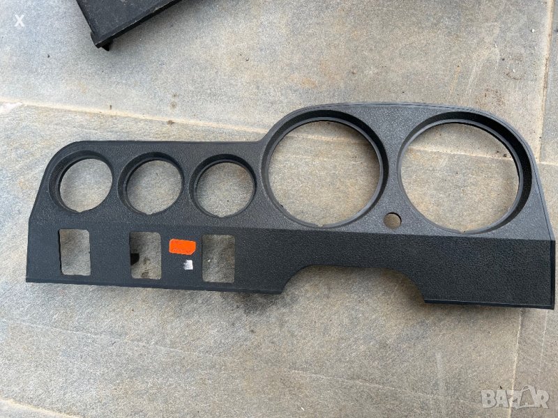 ПАНЕЛ ОБЛИЦОВКА КИЛОМЕТРАЖ ТАБЛО ВАЗ 2103-5325124 НОВО ОРИГИНАЛНО, снимка 1