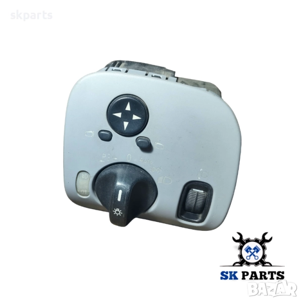 Ключ светлини за Mercedes-Benz C-Class /Мерцедес C200 w203, снимка 1