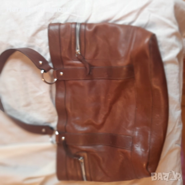 Дамска кожена чанта "Автограф" на Маркс и Спенсър, снимка 1