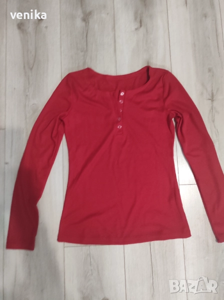 Нови блузи, снимка 1