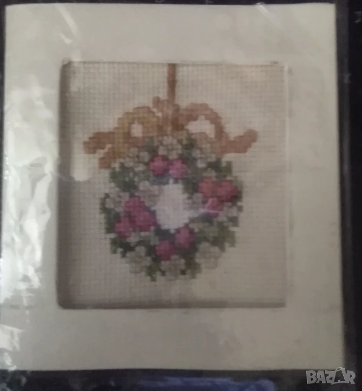 Бродирана картична 12/12, снимка 1