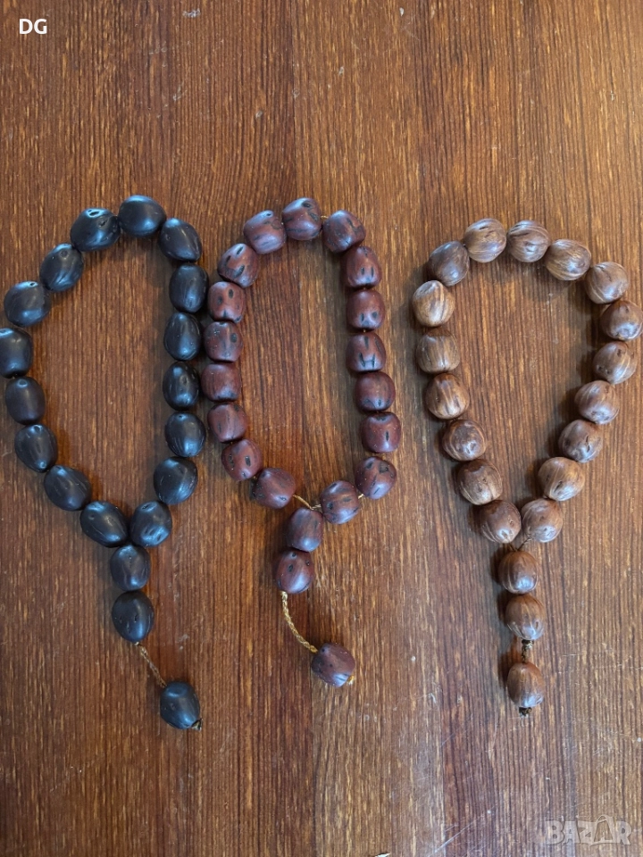 Ръчно изработена броеница от костилки от Фурми, снимка 1