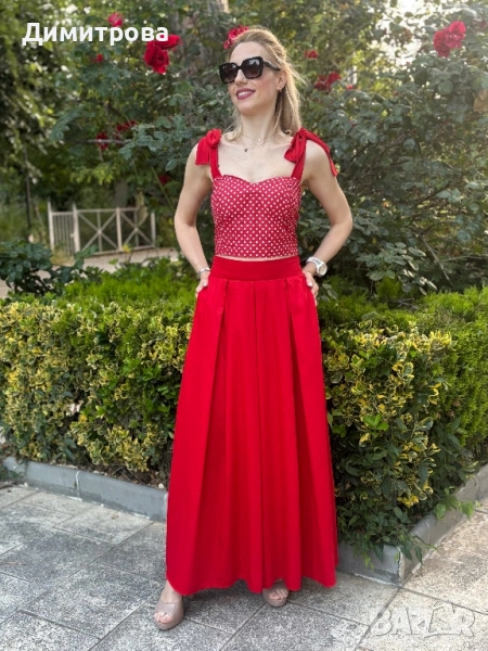 Дамски костюм S-M, снимка 1