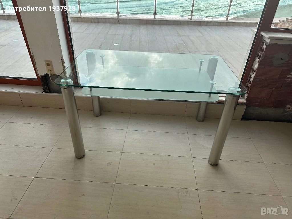 Цялостно обзавеждане за дома. Маси/спални/гардероби/скринове/диван, снимка 1