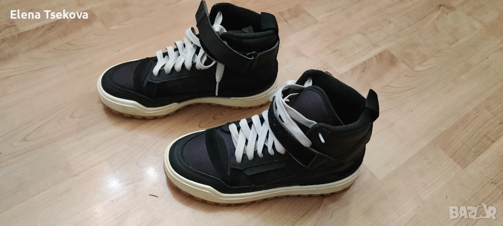 Зимни високи кецове adidas, снимка 1