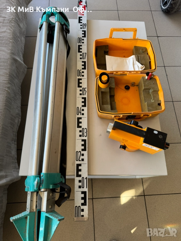 Теодолит Carl Zeiss Jena със статив, снимка 1