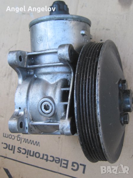 Хидравлична помпа 2014600980 Мерцедес 190 86-95г Mercedes W201, снимка 1