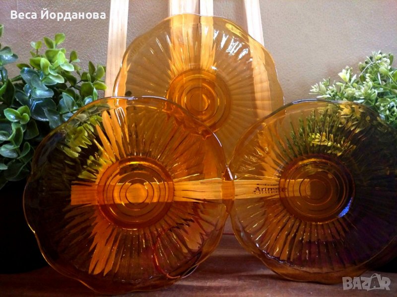 Стари десертни чинии, снимка 1