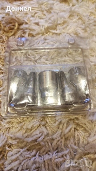 Комплект секретни болтове за джанти конусовидни, снимка 1