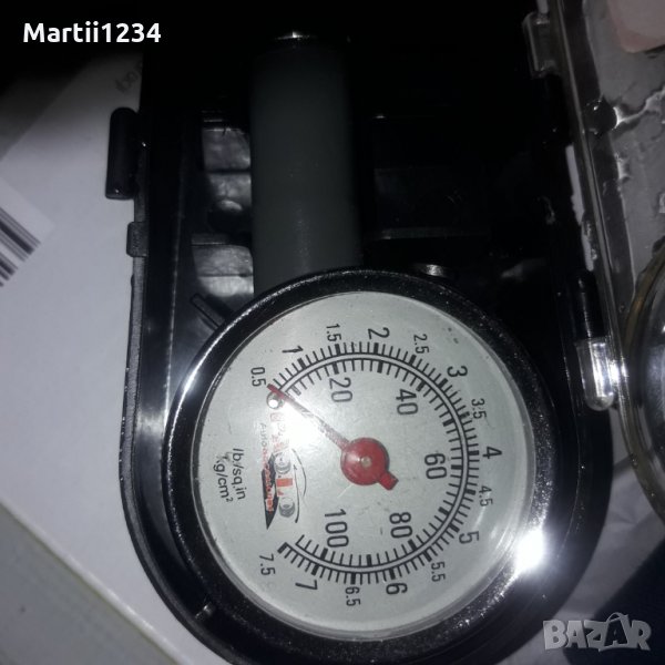 Уред за проверка налягане на гуми, снимка 1