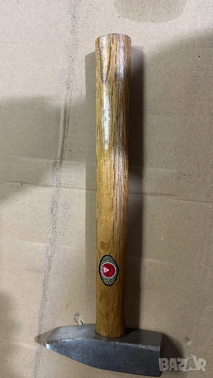 Чук с дървена дръжка, снимка 1