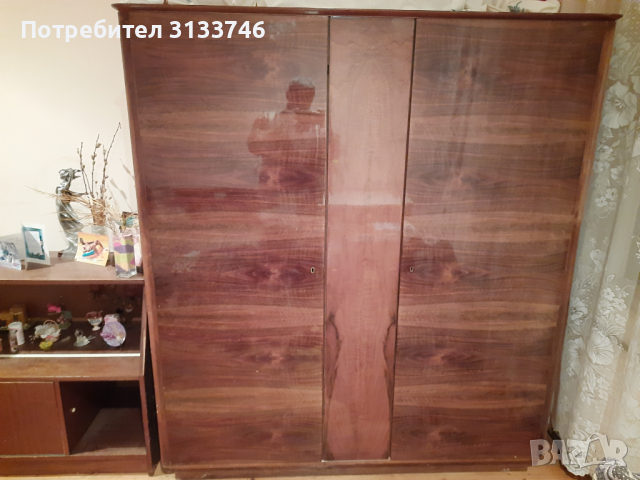Двукрилен гардероб , снимка 1