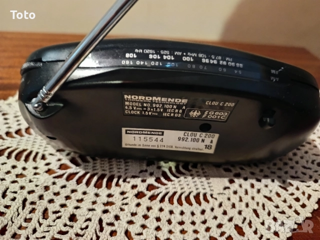 Радио транзистор Nordmende, снимка 2 - Радиокасетофони, транзистори - 52594367