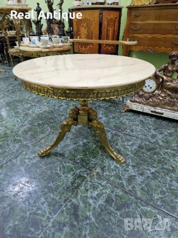 Уникална много красива антикварна френска бронзова масичка с мраморен плот , снимка 1