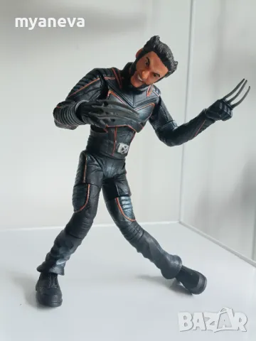 Върколакът, X-Men Wolverine , екшън фигура Hugh Jackman, Marvel. 
